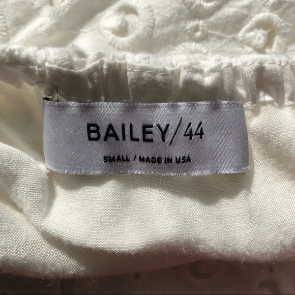 SOLD Bailey 44 Off Shoulder Embroidered White Eyelet Blouse - Picture 8 of 12